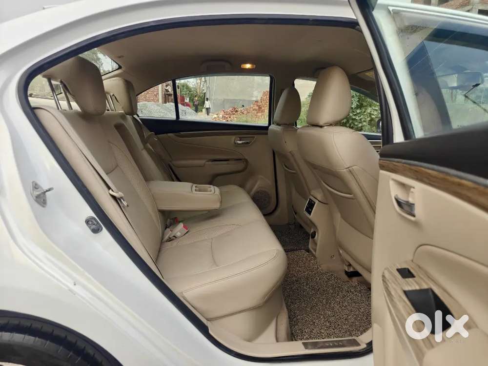 Ciaz Hybrid 2020 Alpha Top Model