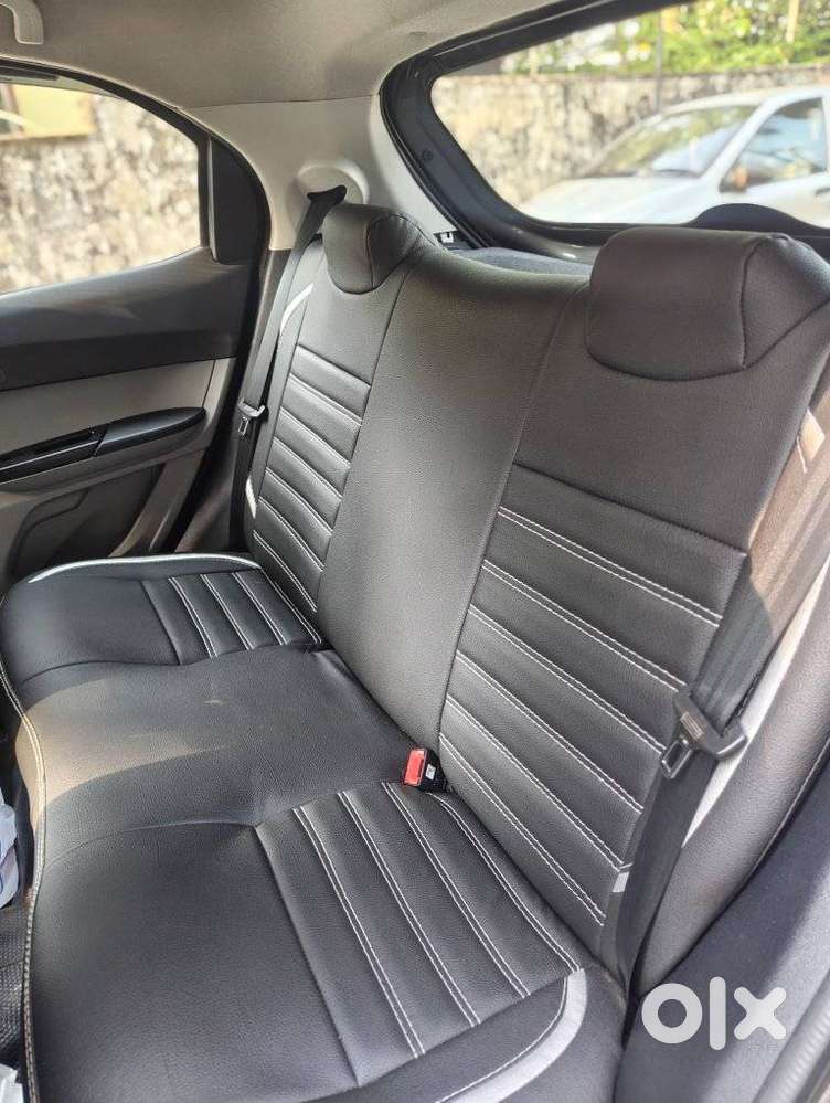 Tata Tiago 1.2 Revotron Xt, 2023, Petrol