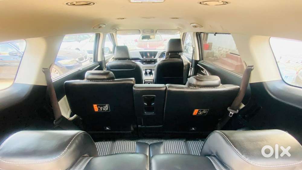 Kia Carens 1.4 Prestige Plus Turbo 7 Str, 2022, Petrol