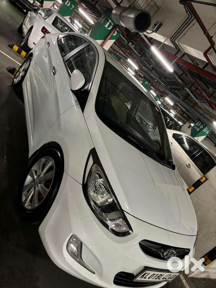 Hyundai Fluidic Verna 2013 Diesel 115000 Km Driven