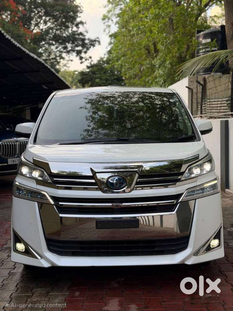 Toyota Vellfire 2.5 Executive Lounge, 2021, Petrol