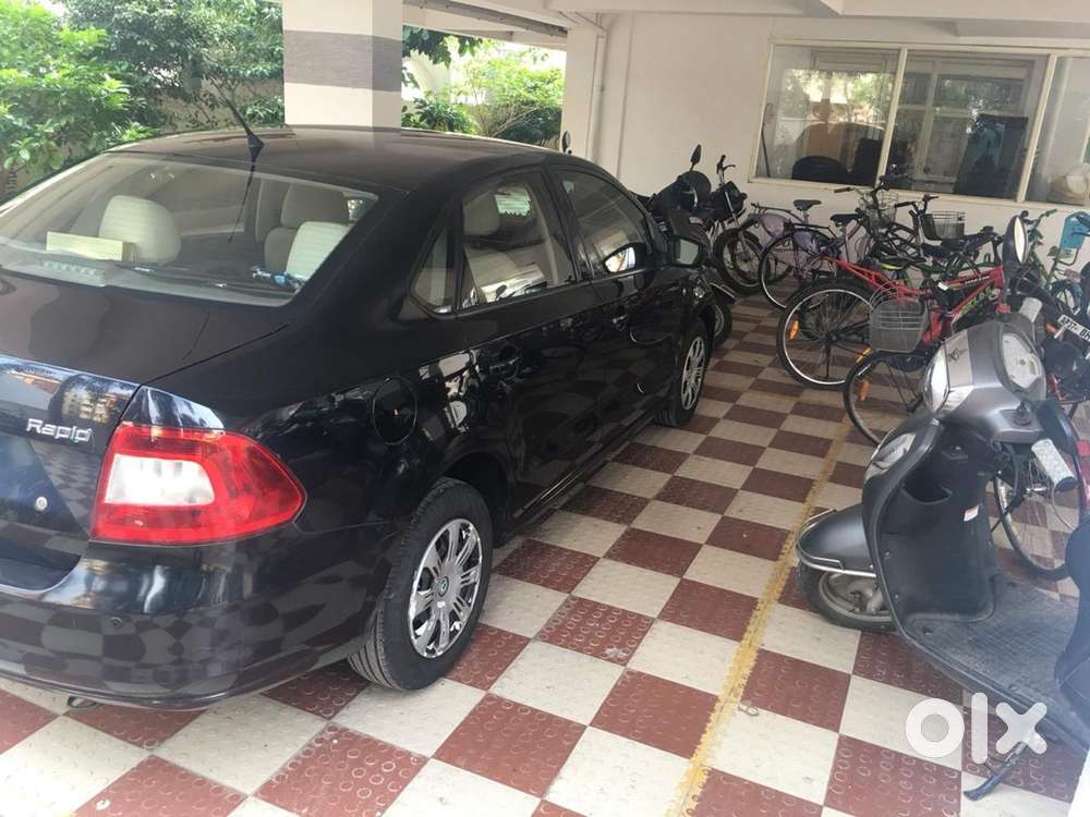 Skoda Rapid Diesel Manual 2012 Year