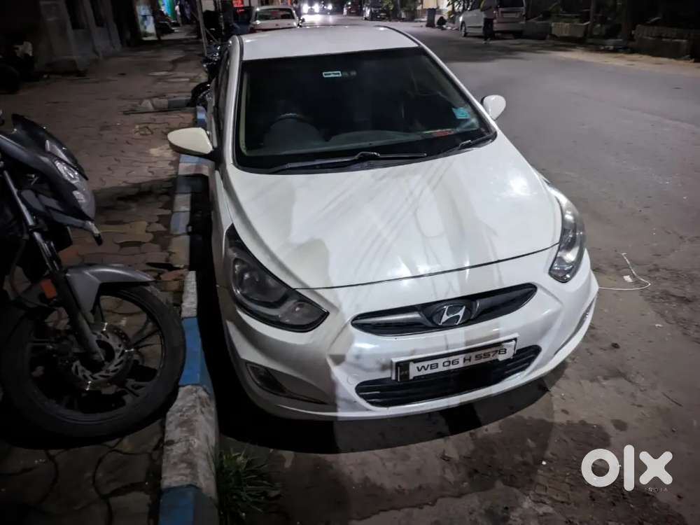 Hyundai Verna Crdi 2011