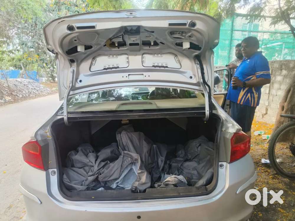 Honda City 2015 I-vtec Petrol  Well Maintained  Showroom Serviced