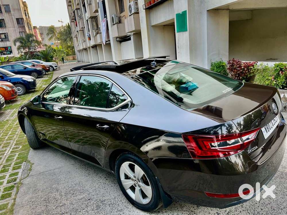 Skoda Superb Petrol Automatic 2016-2019 Pristine Condition