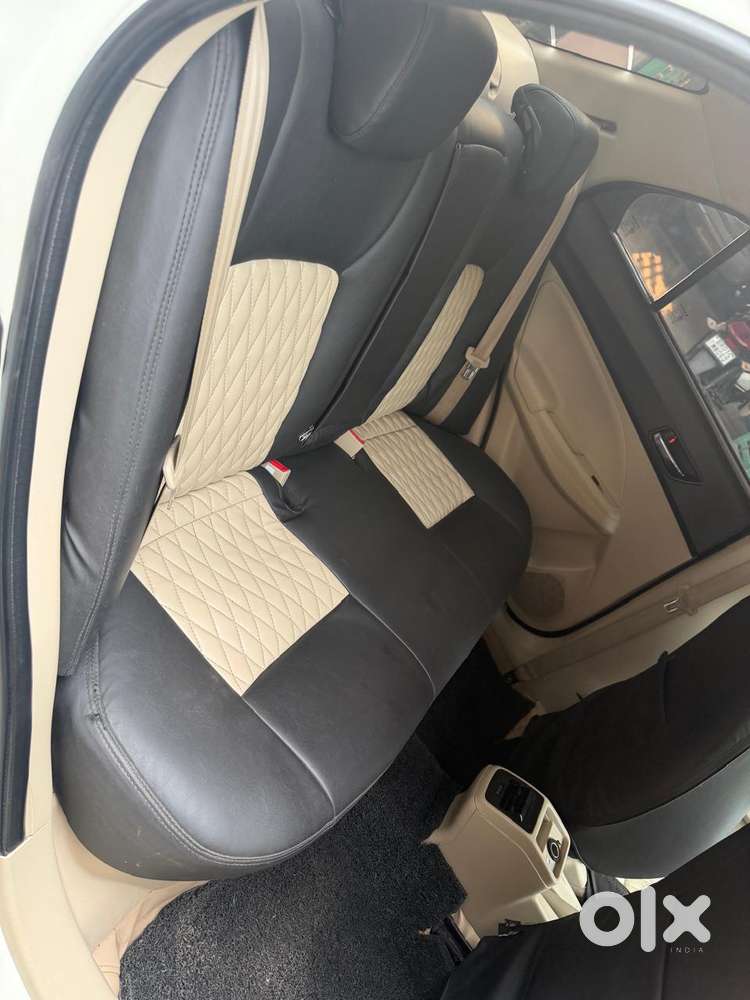 Maruti Suzuki Dzire 1.2 Vxi, 2023, Petrol