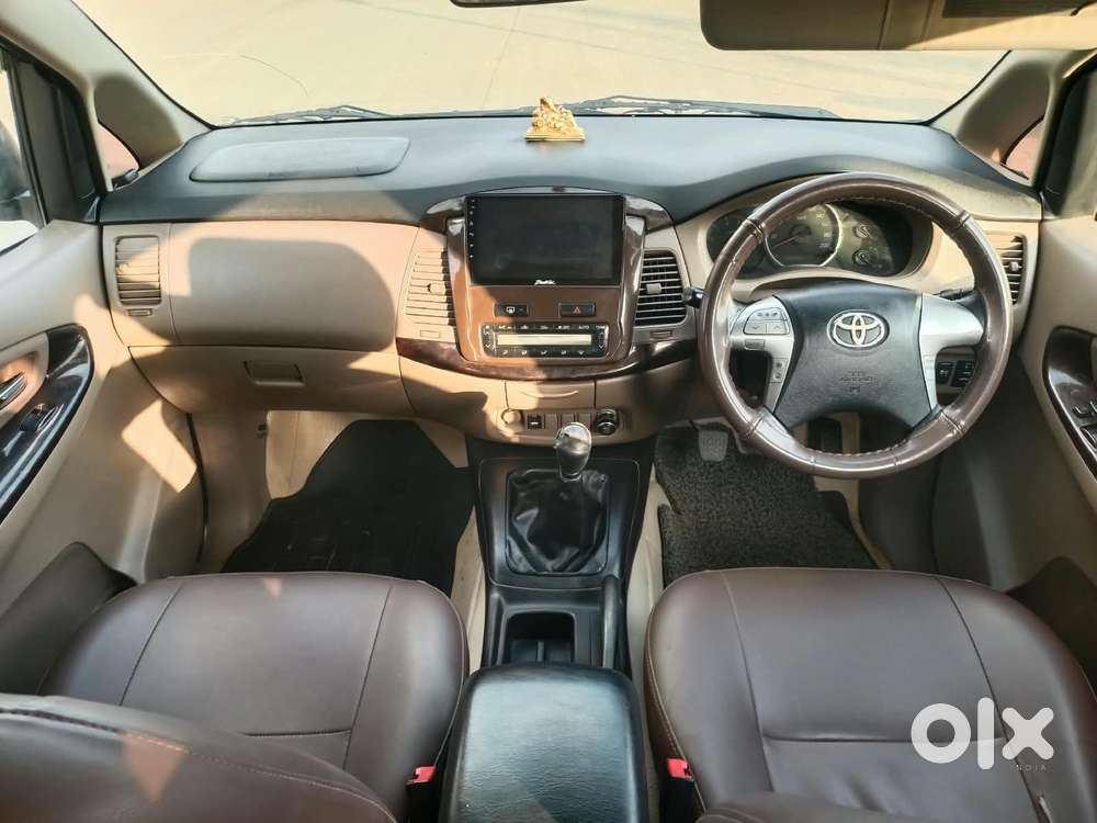 Toyota Innova 2.5 Vx 8 Str, 2015, Diesel