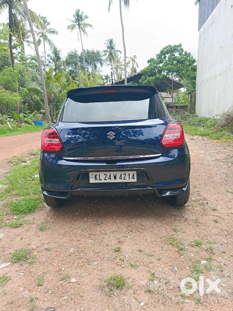 Swift 2023  October.maruti Suzuki Manual Petrol