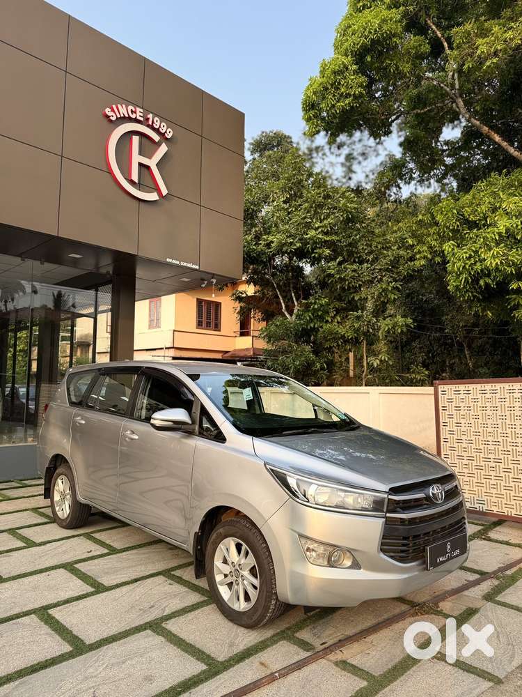 Toyota Innova Crysta 2.8 Gx At 7 Str, 2017, Diesel