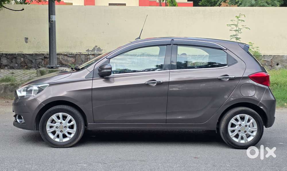 Tata Tiago Xza Plus, 2018, Petrol