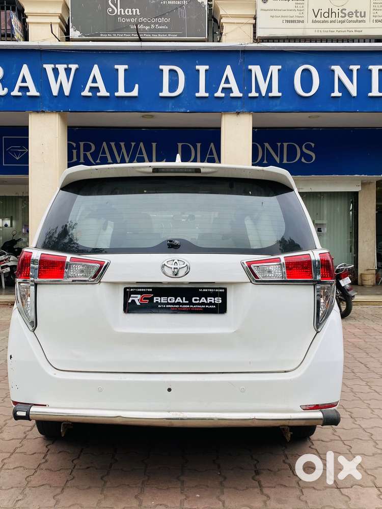 Toyota Innova Crysta 2.4 G Mt 7 Str, 2017, Diesel