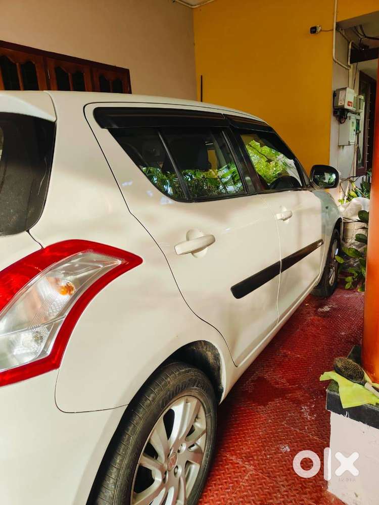 Maruti Swift Zxi 2014