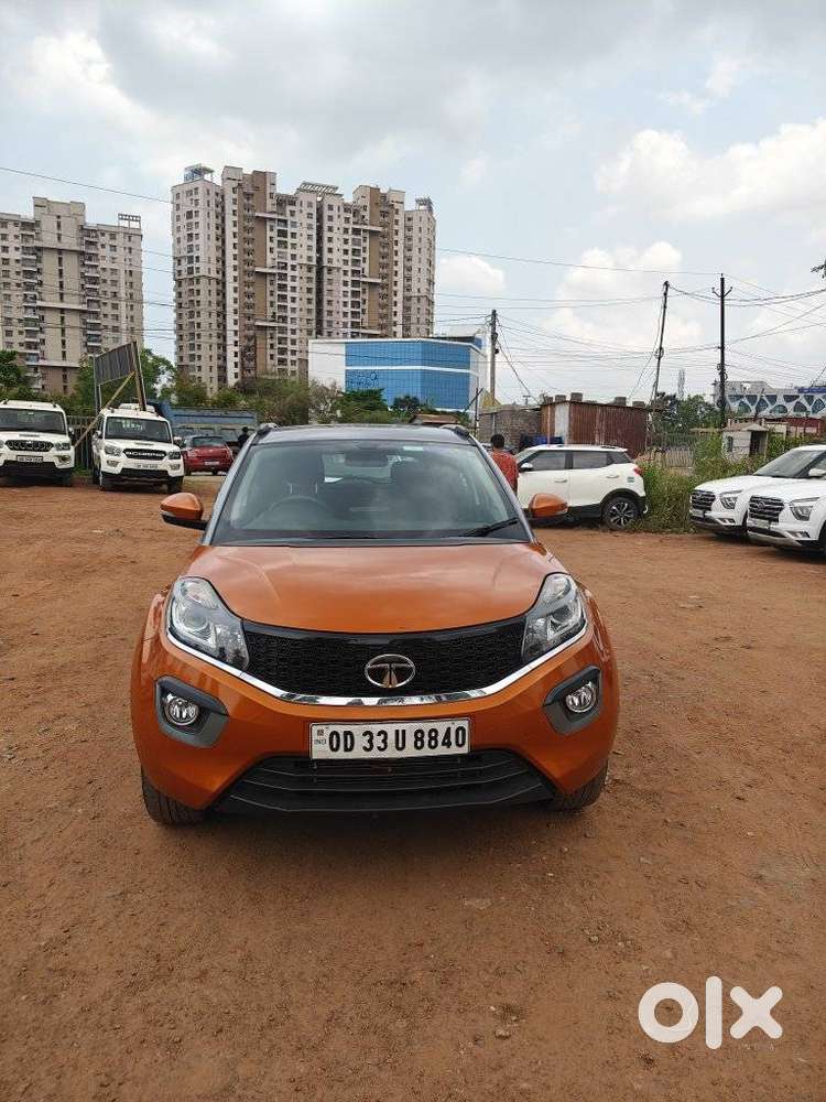 Tata Nexon Amt Xza Plus, 2018, Petrol