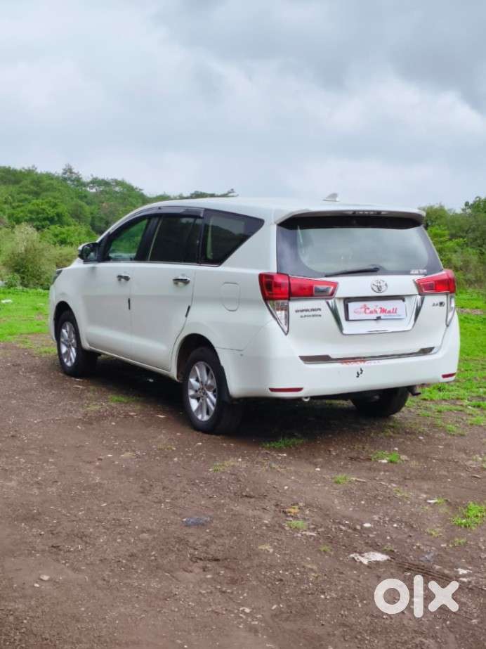 Toyota Innova Crysta 2.7 V, 2019, Diesel