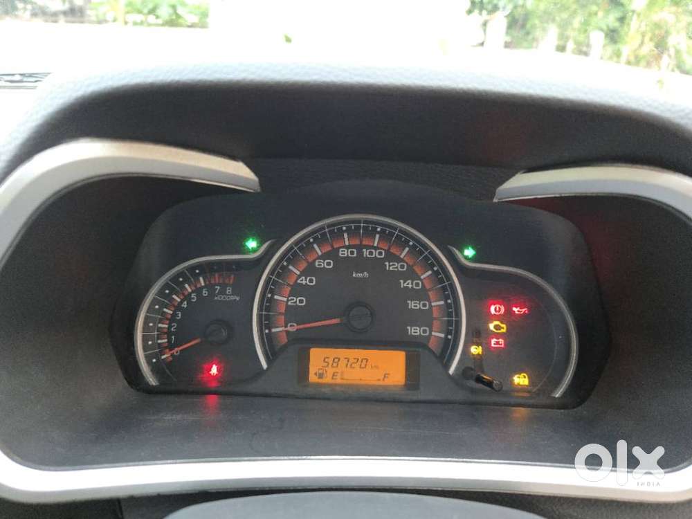 Maruti Suzuki Alto K10 1.0 Vxi, 2015, Cng & Hybrids