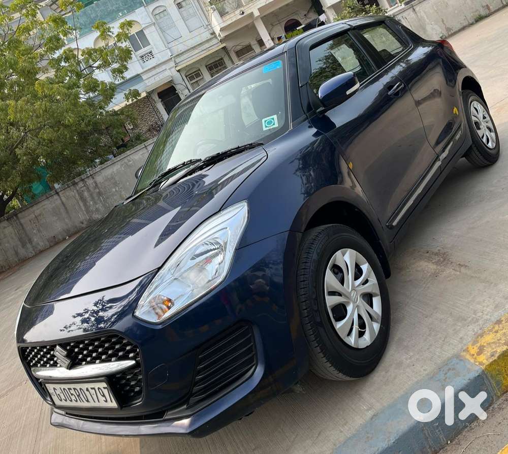 Maruti Suzuki Swift Vxi + Manual, 2022, Petrol