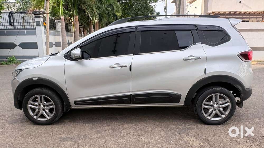 Renault Triber Rxt, 2021, Petrol