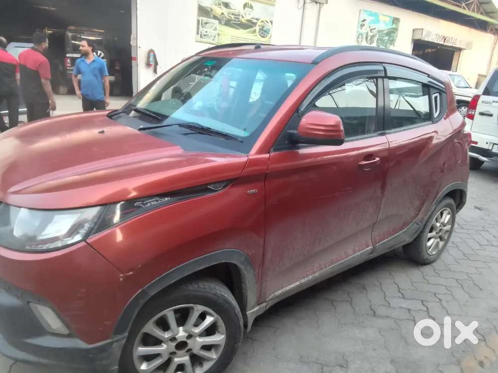 Mahindra Kuv 100 2017