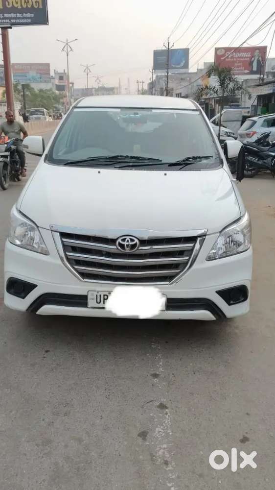 Toyota Innova 2015 Diesel Well Maintained