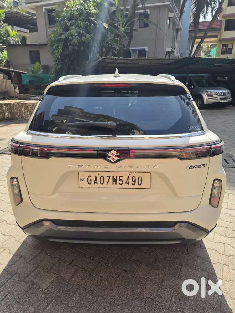 Maruti Suzuki Grand Vitara 2023 Petrol 33000 Km Driven