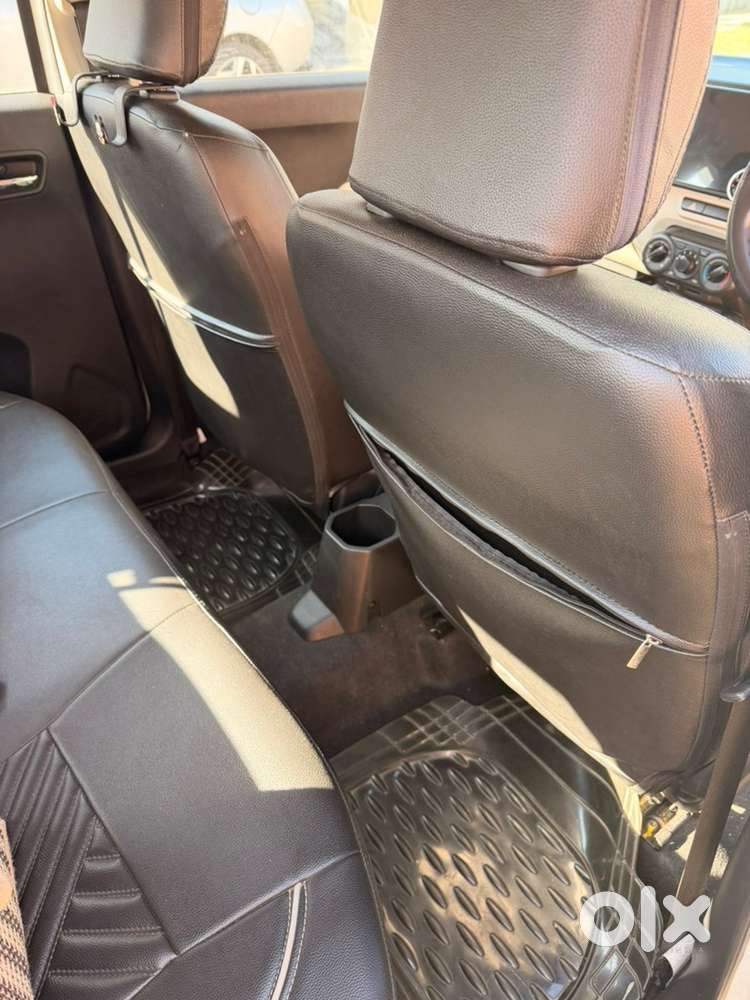 Maruti Suzuki Ignis Petrol Well Maintained