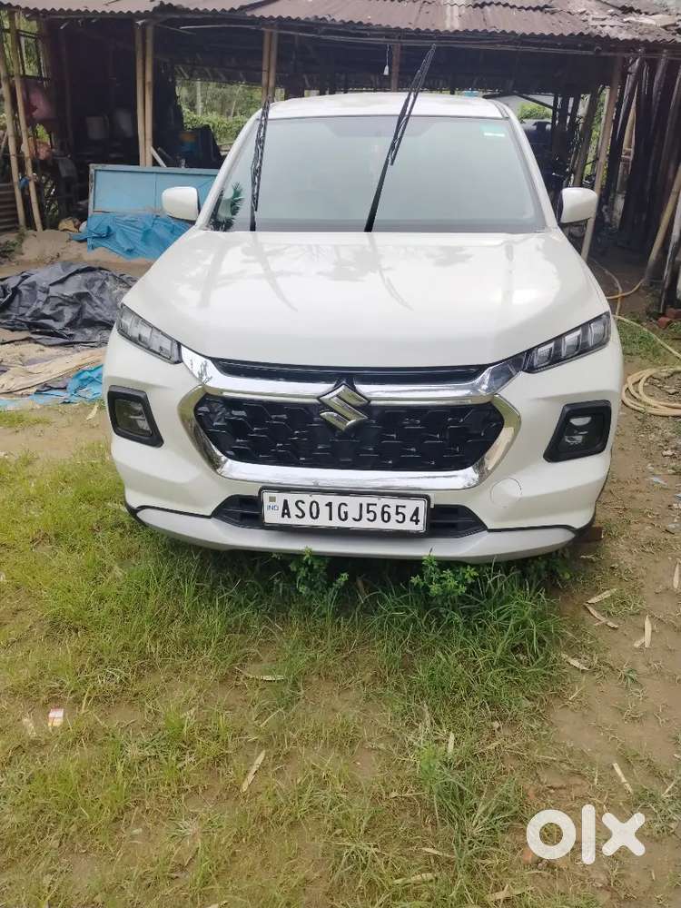 Maruti Suzuki Grand Vitara 2025 Petrol 15800 Km Driven