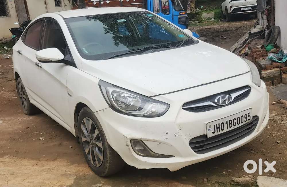 Hyundai Verna Fluidic 1.6 Crdi 2014