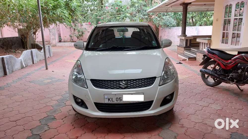Maruti Suzuki Swift 2012