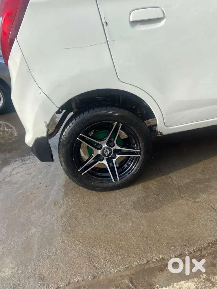 Maruti Suzuki 800 2012