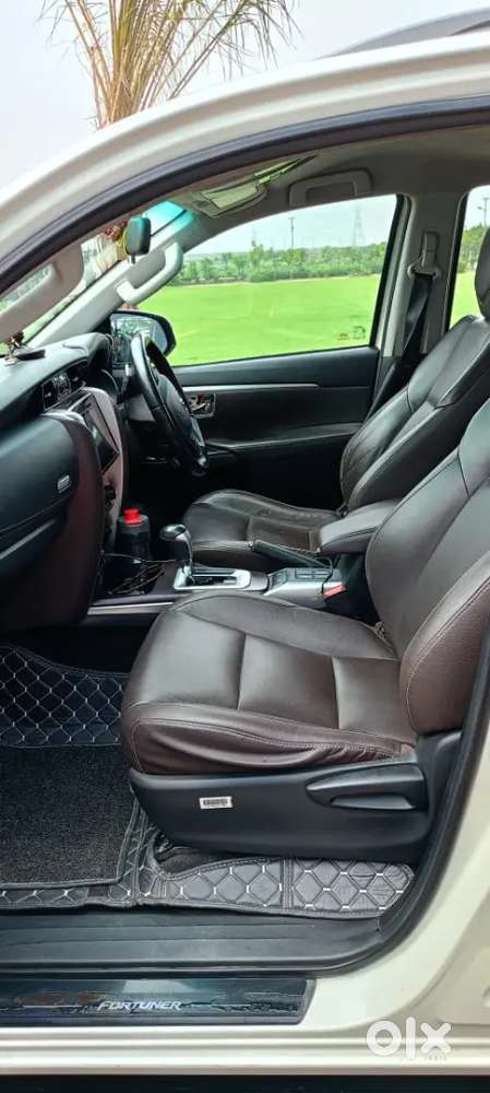 Toyota Fortuner 2018 Diesel 95000 Km Driven