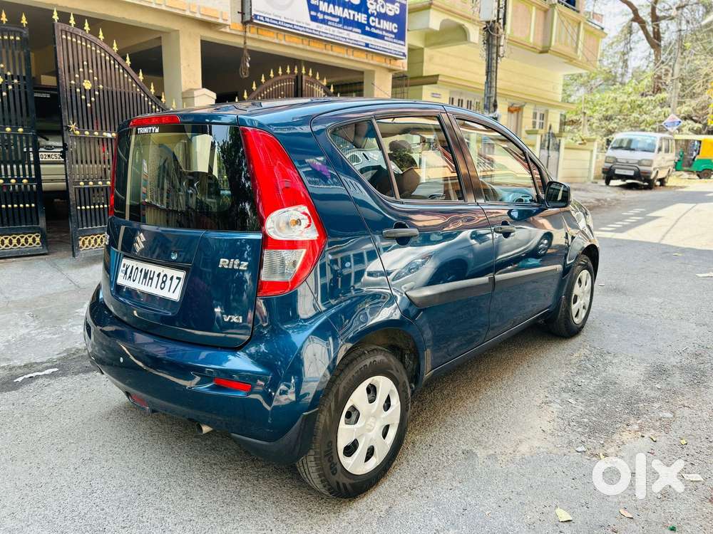 Maruti Suzuki Ritz Vxi, 2011, Petrol