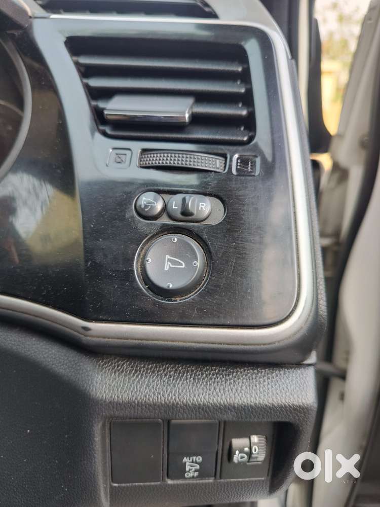 Honda City I-vtec V, 2017, Petrol