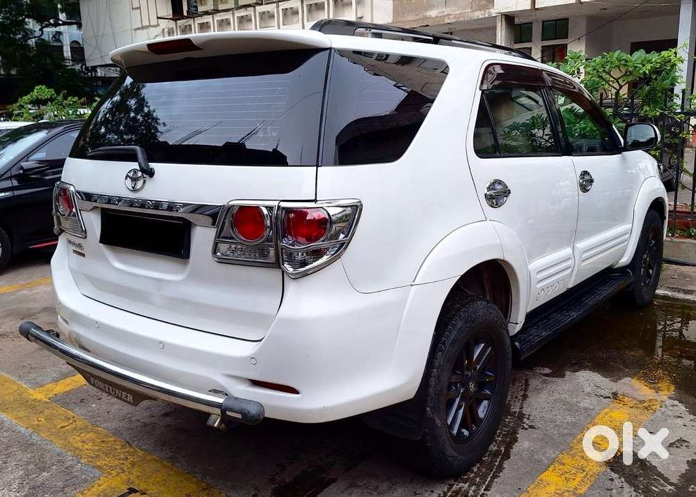 Toyota Fortuner 4x2 At, 2013, Diesel