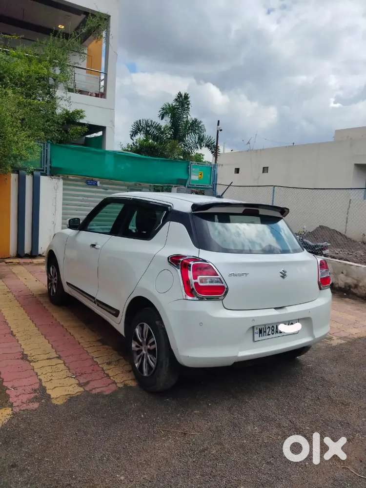 Maruti Suzuki Swift Vxi 2019