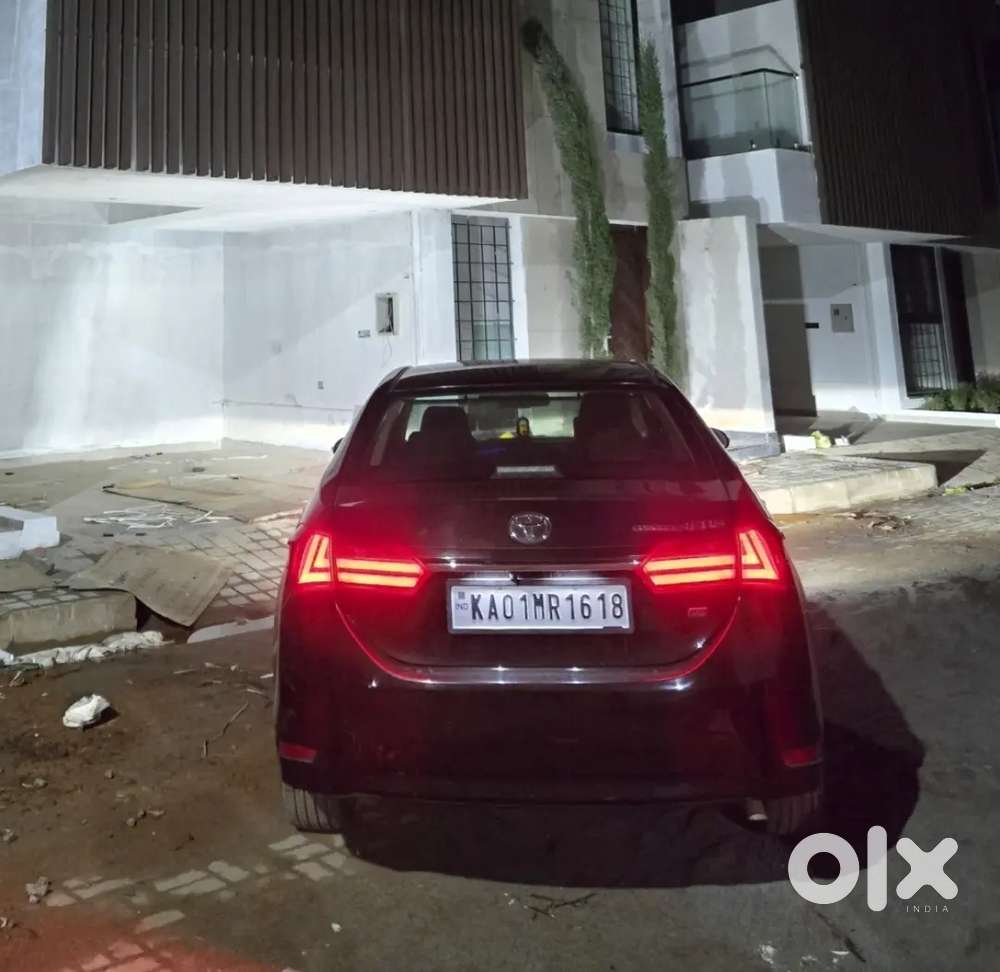 Toyota Corolla Altis 1.8 Petrol