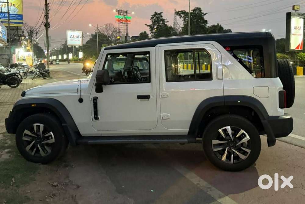 Mahindra Thar Roxx Ax7 L Diesel At 4wd, 2025, Diesel