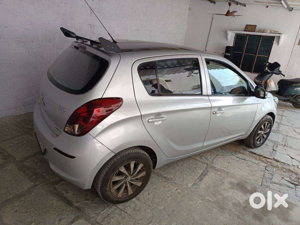 Hyundai I20 Sportz 1.4 Crdi 6 Speed Bs-iv, 2012, Diesel