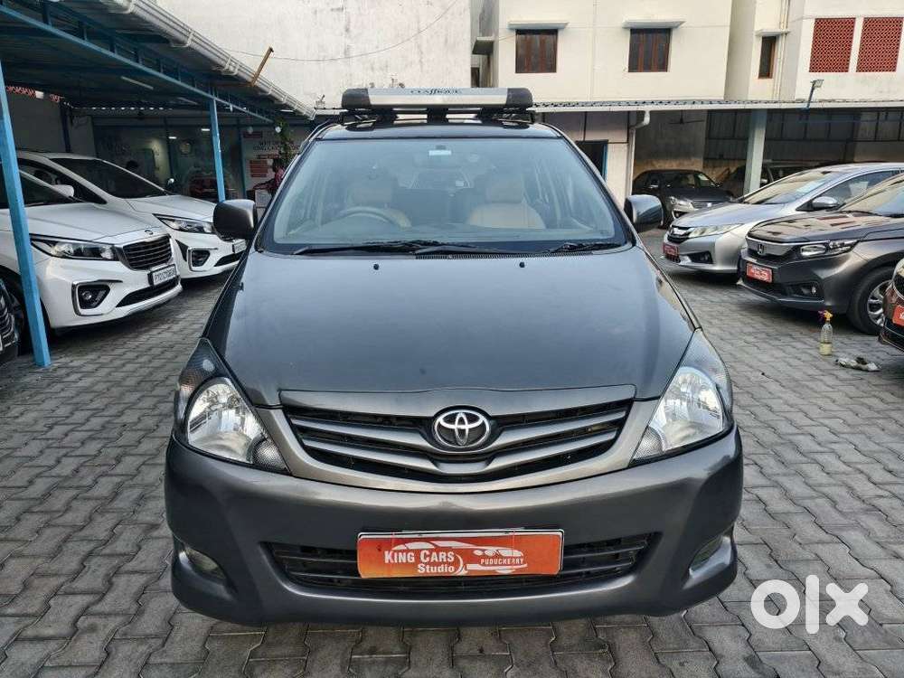 Toyota Innova 2.5 Z Diesel 7 Seater, 2011, Diesel