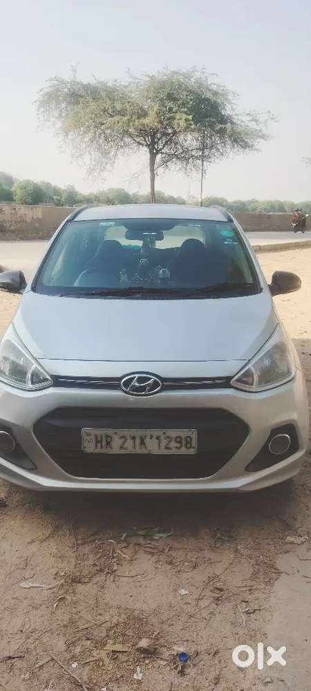 Selling My Grand I10 Asta