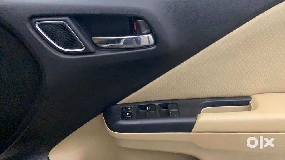 Honda City 1.5 V 5th Gen I-vtec Mt, 2022, Petrol