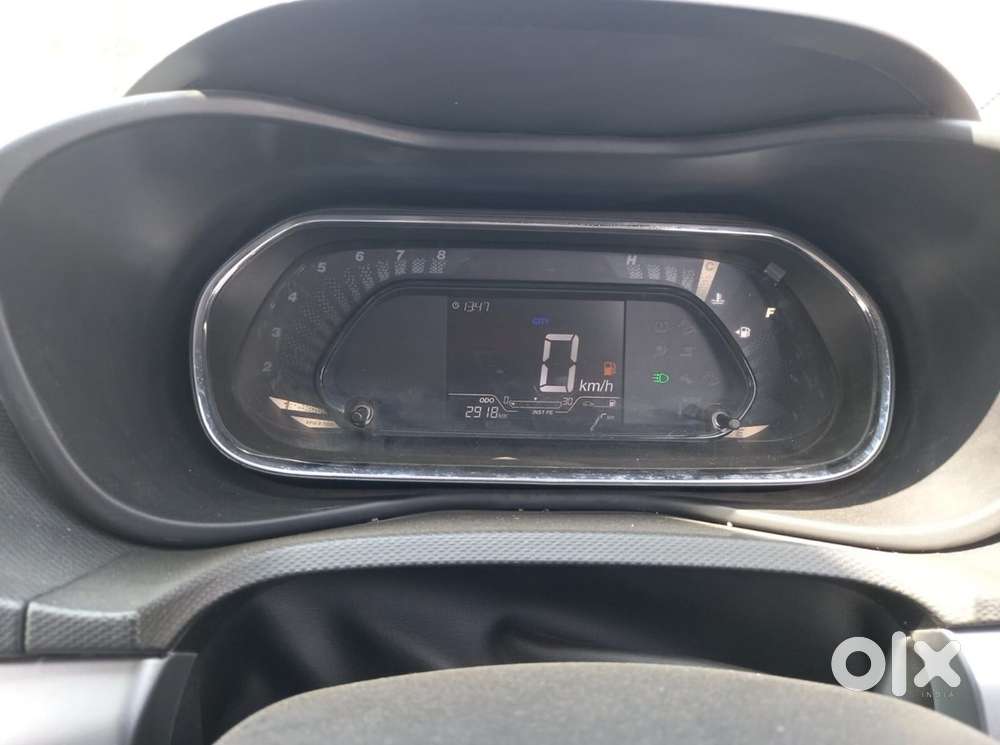Tata Nexon 1.5 Revotorq Xz, 2022, Petrol