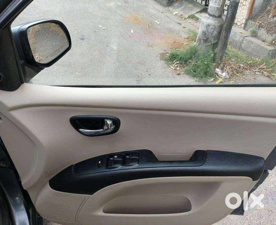 Hyundai I10 Sportz 1.1 Irde2, 2015, Petrol