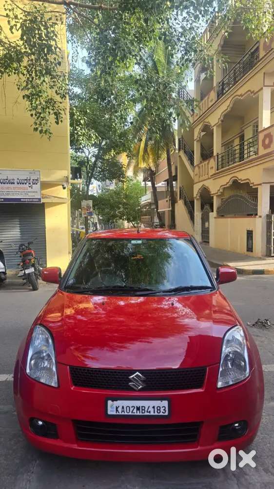 Maruti Swift Vxi