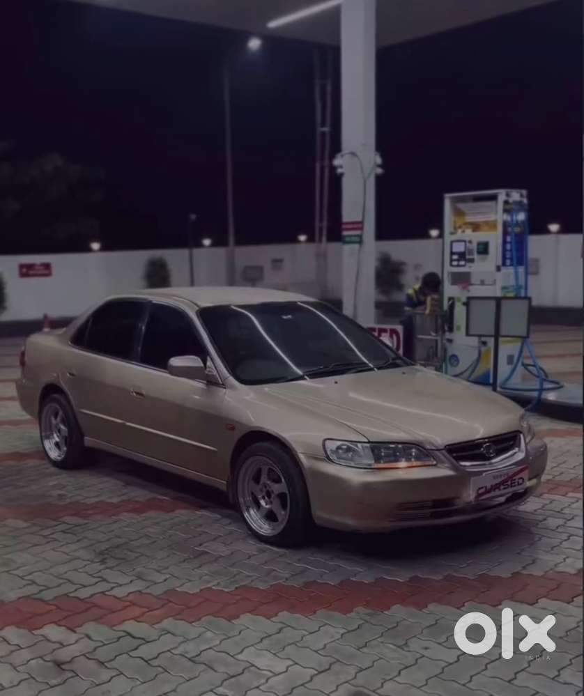 Honda Accord 2001 Petrol