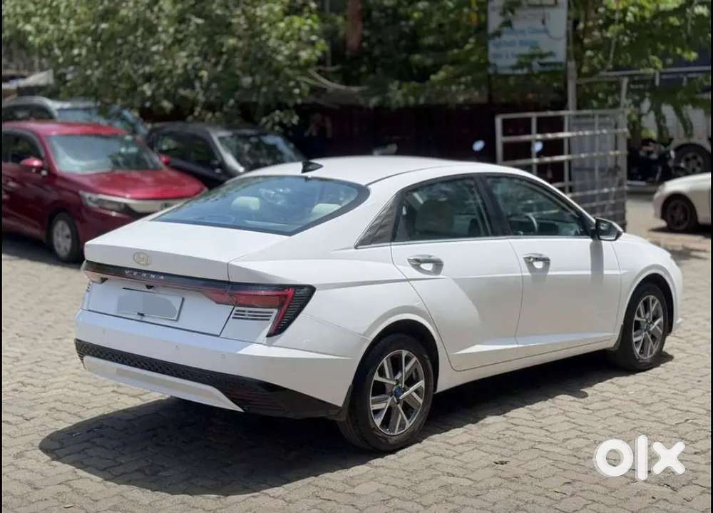 Hyundai Verna Sx Petrol 2024