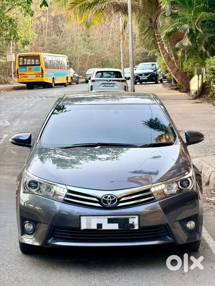 Toyota Corolla Altis 2016 Petrol Well Maintained