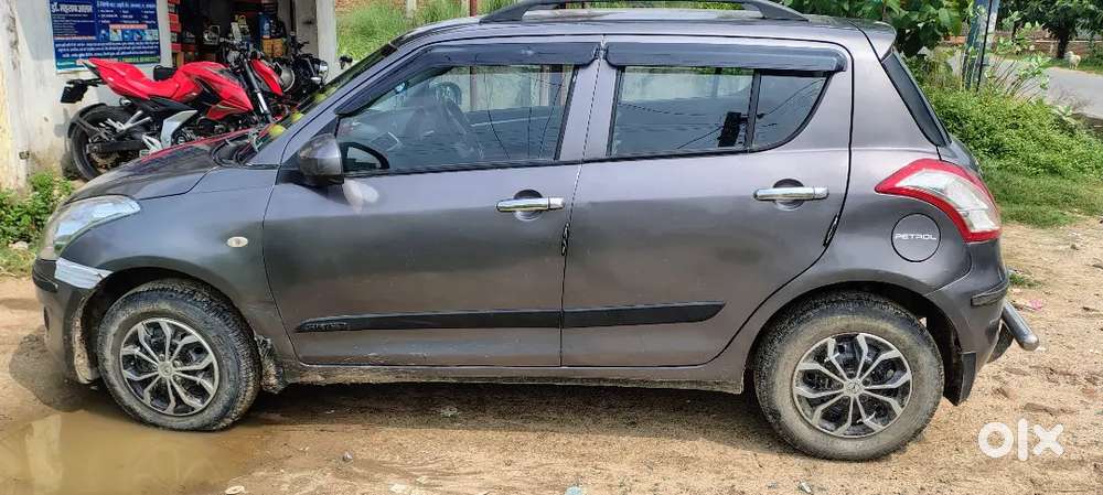 Maruti Suzuki Swift 1.2 2015