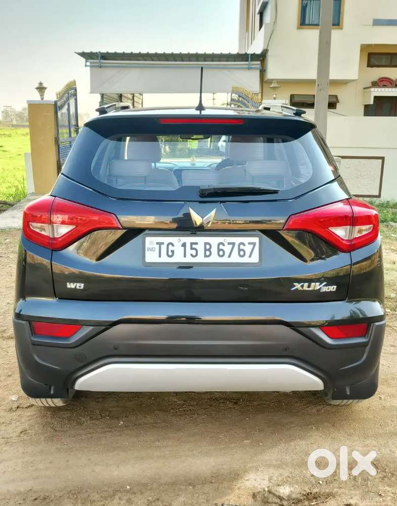 Mahindra Xuv 300 W8 Optional
