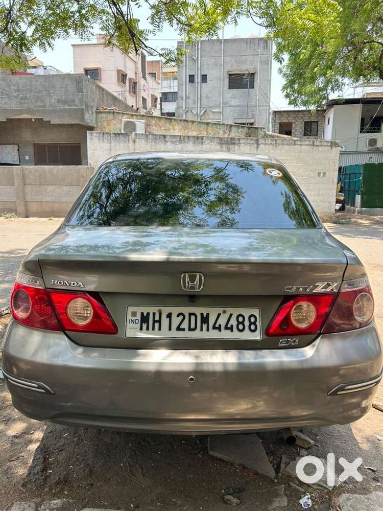 Honda City Zx 2006 Cng & Hybrids Well Maintained