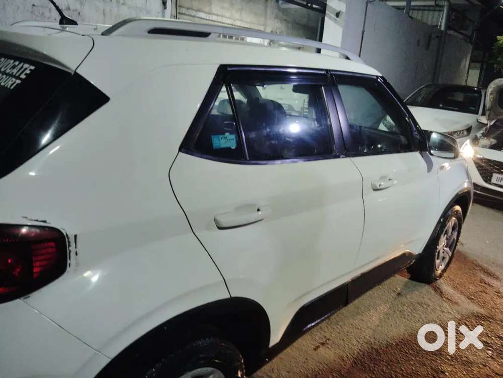 Hyundai Venue 2019 Diesel Well Maintained